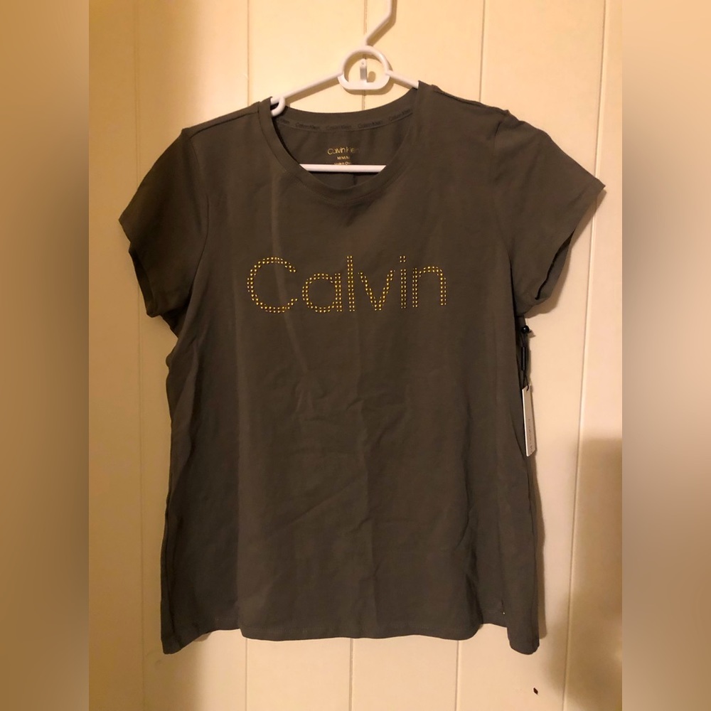 NWT Calvin Klein women’s t-shirt